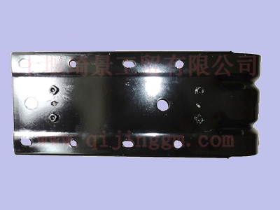 支撑梁总成-一级踏步8405340-C0100_东风天龙驾驶室配件